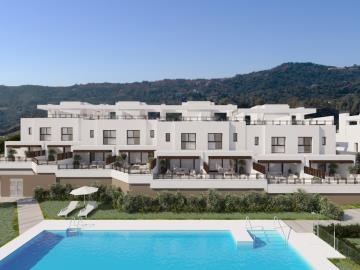 A6_Belaria-townhouses-La-Cala-Golf-pool_Mar-23