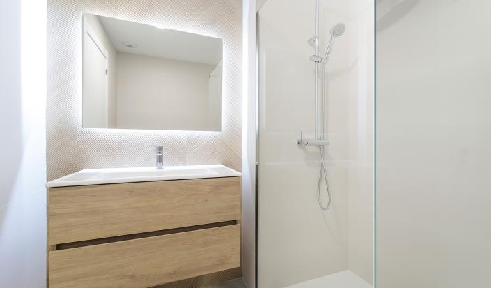 Image No.18-3 Bed Semi-Detached for sale