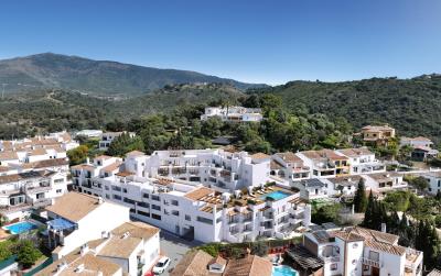 A1-Fuente-Lirios-apartments-Benahavis-aereal-Jun-25_2