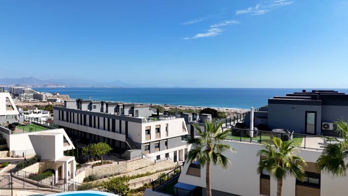 Image No.6-3 Bed Apartment for sale