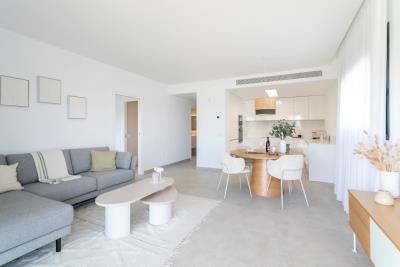 B2-1-Iconic-Gran-Alacant-diningroom-Aug-23