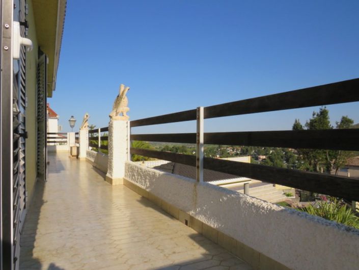 Image No.12-5 Bed Villa for sale