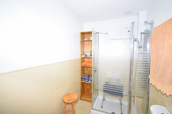 Image No.27-5 Bed Townhouse for sale