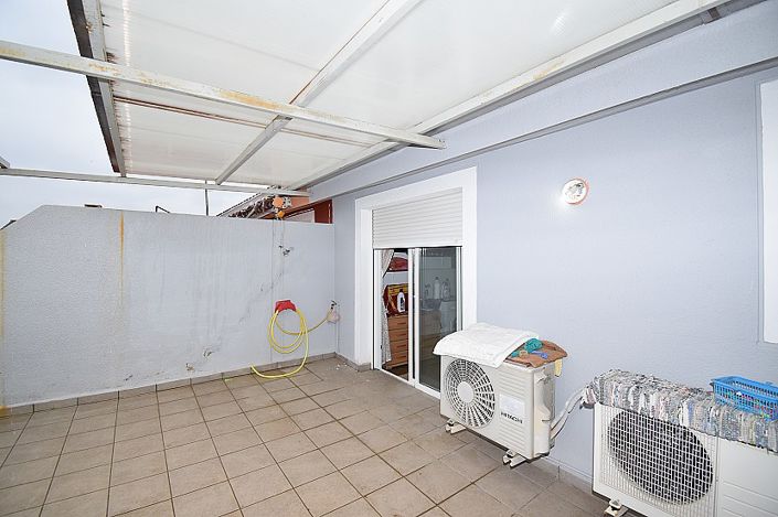 Image No.34-5 Bed Townhouse for sale