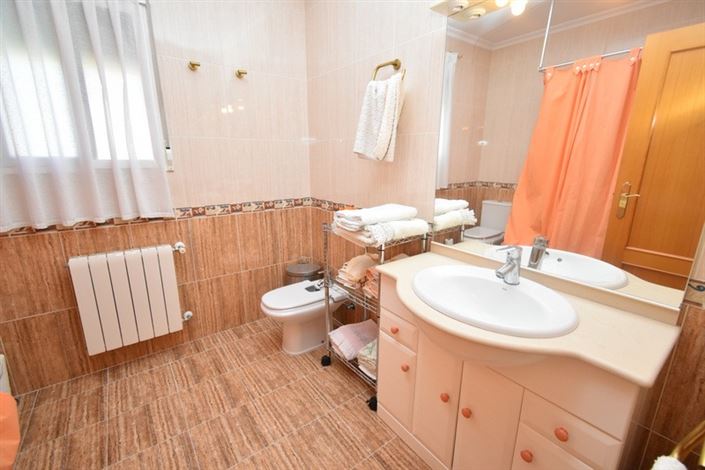 Image No.18-Villa de 4 chambres à vendre à La Pobla de Vallbona