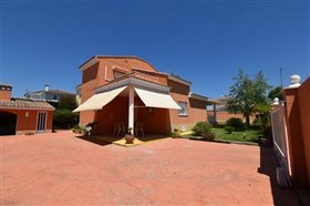 Image No.21-Villa de 4 chambres à vendre à La Pobla de Vallbona