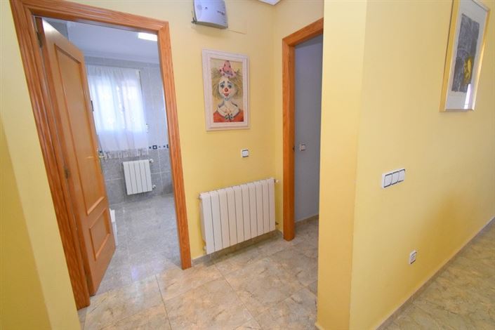 Image No.7-Villa de 4 chambres à vendre à La Pobla de Vallbona