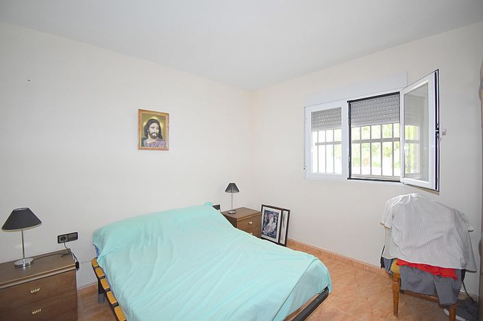 Image No.10-3 Bed Villa for sale