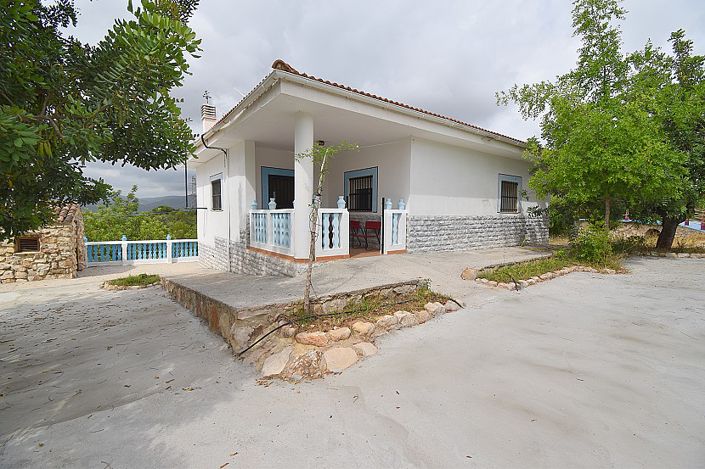 Image No.2-3 Bed Villa for sale