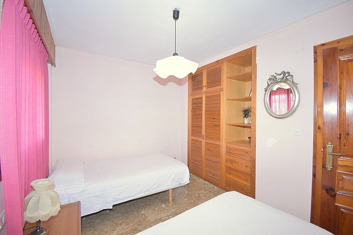 Image No.16-5 Bed Villa for sale