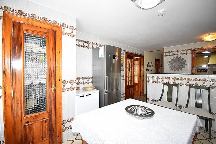 Image No.8-5 Bed Villa for sale