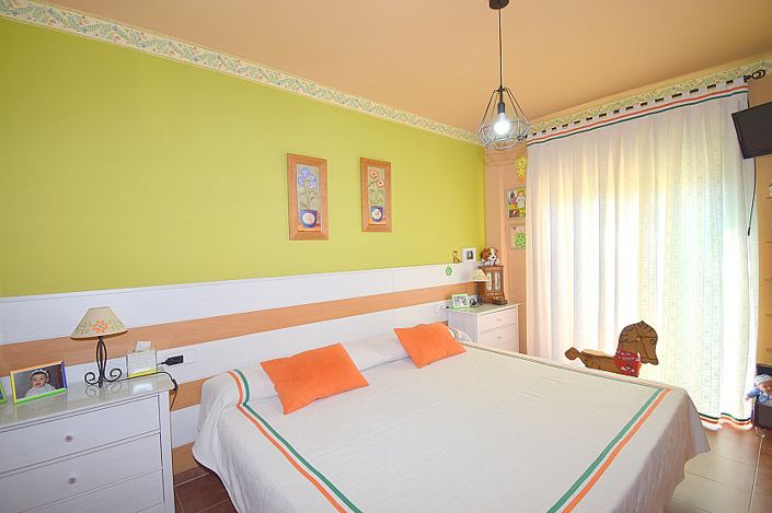 Image No.18-3 Bed Villa for sale