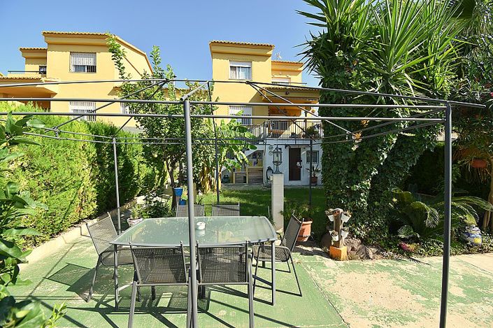 Image No.36-3 Bed Villa for sale