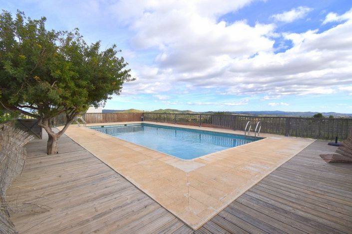 Image No.26-3 Bed Villa for sale