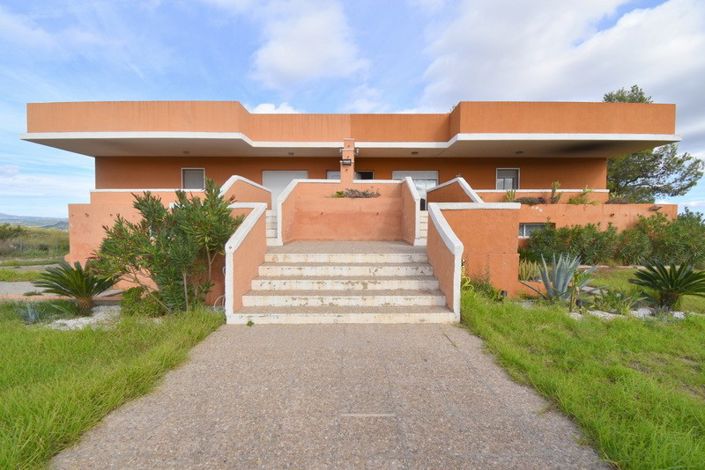 Image No.32-3 Bed Villa for sale