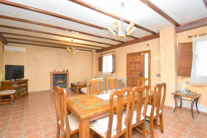 Image No.12-3 Bed Villa for sale