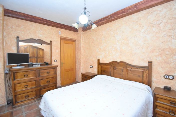 Image No.15-3 Bed Villa for sale