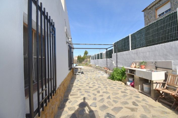 Image No.25-3 Bed Villa for sale