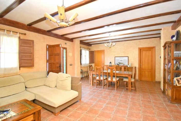 Image No.3-3 Bed Villa for sale