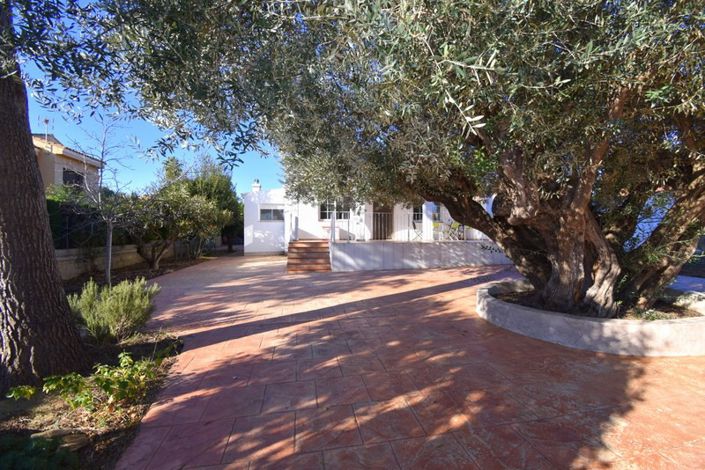 Image No.24-3 Bed Villa for sale