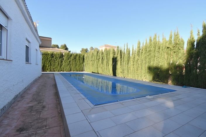 Image No.25-3 Bed Villa for sale