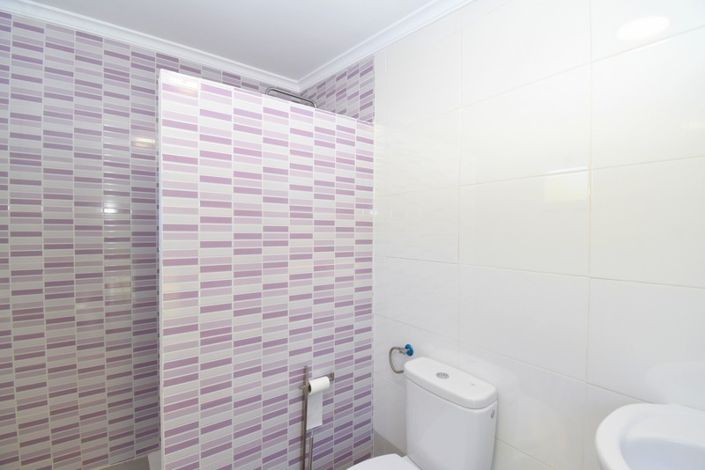 Image No.28-3 Bed Villa for sale