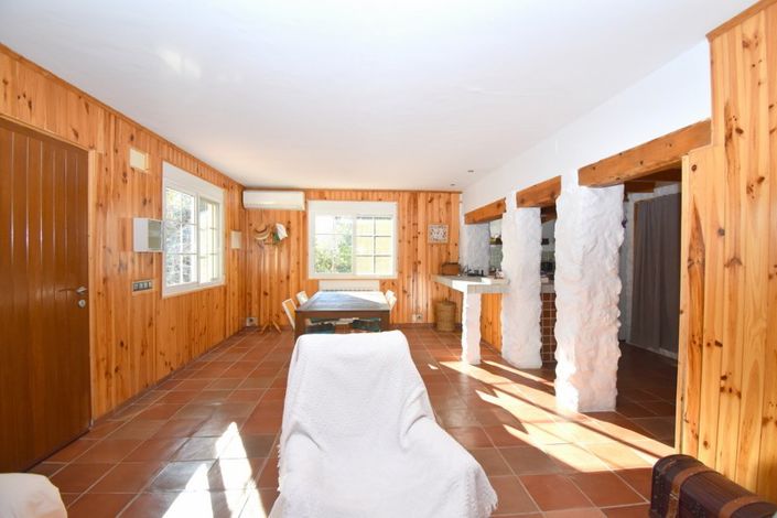 Image No.9-3 Bed Villa for sale