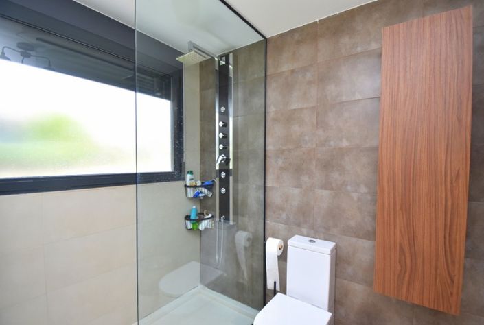 Image No.23-Villa de 3 chambres à vendre à Chiva