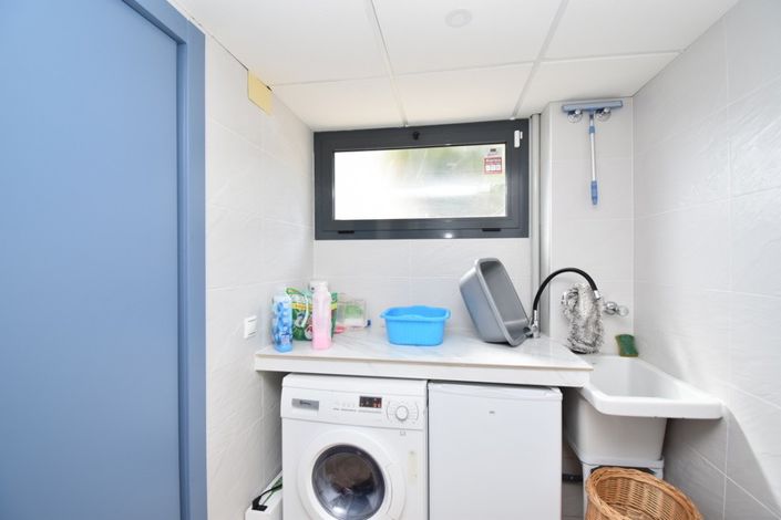 Image No.9-3 Bed Villa for sale