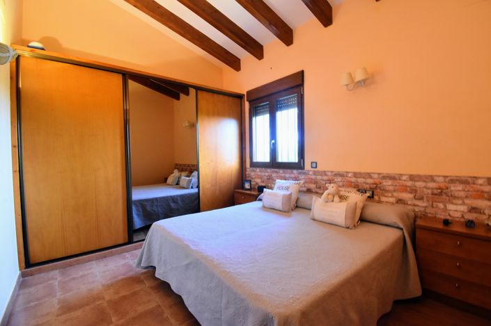 Image No.12-5 Bed Villa for sale