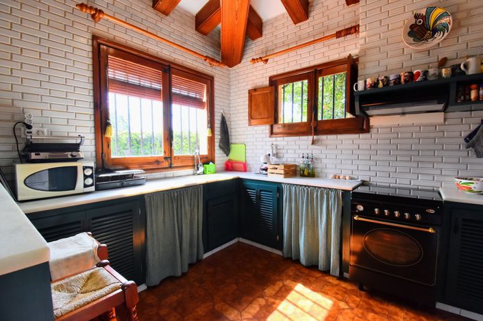 Image No.8-5 Bed Villa for sale