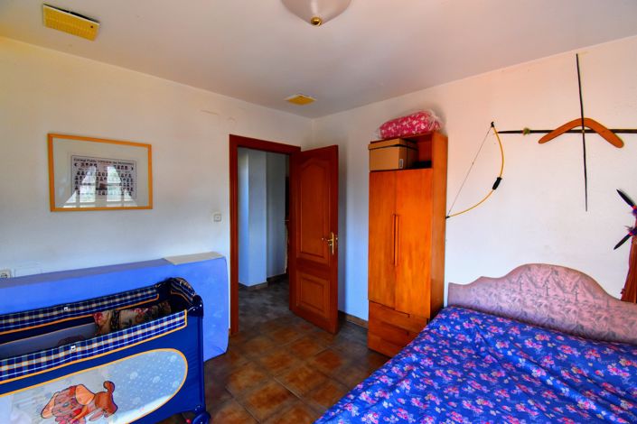 Image No.18-7 Bed Villa for sale