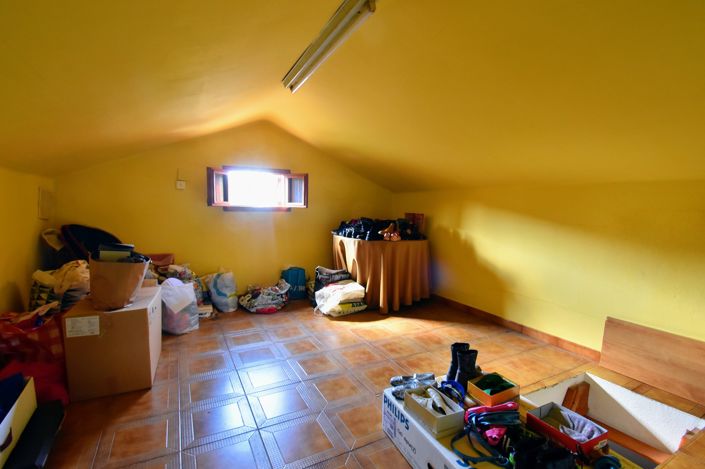 Image No.27-7 Bed Villa for sale