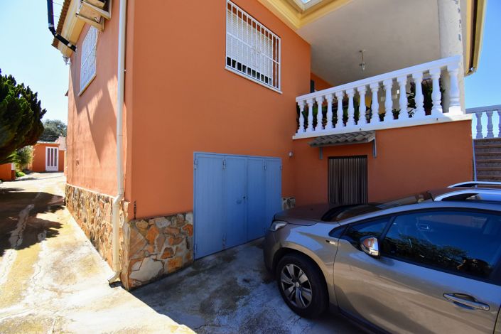 Image No.17-3 Bed Villa for sale