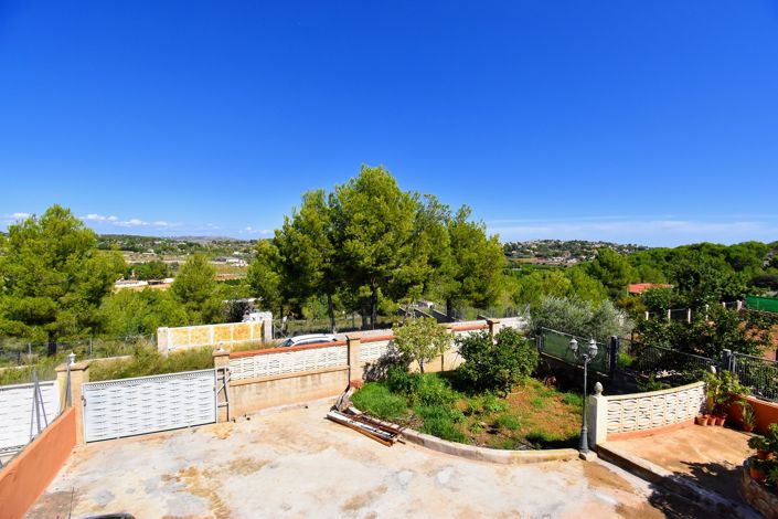 Image No.27-3 Bed Villa for sale