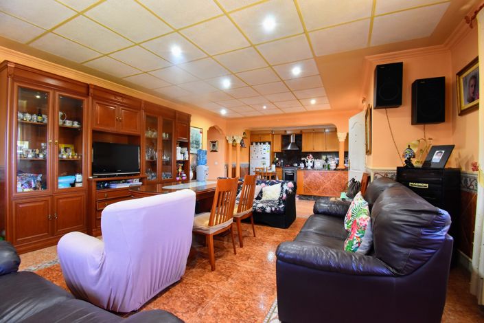 Image No.6-3 Bed Villa for sale