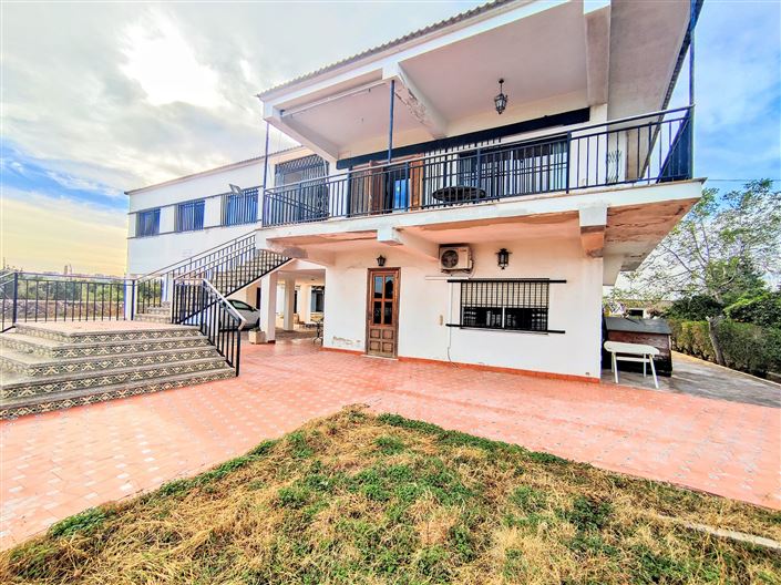 Image No.1-Villa de 5 chambres à vendre à Alzira