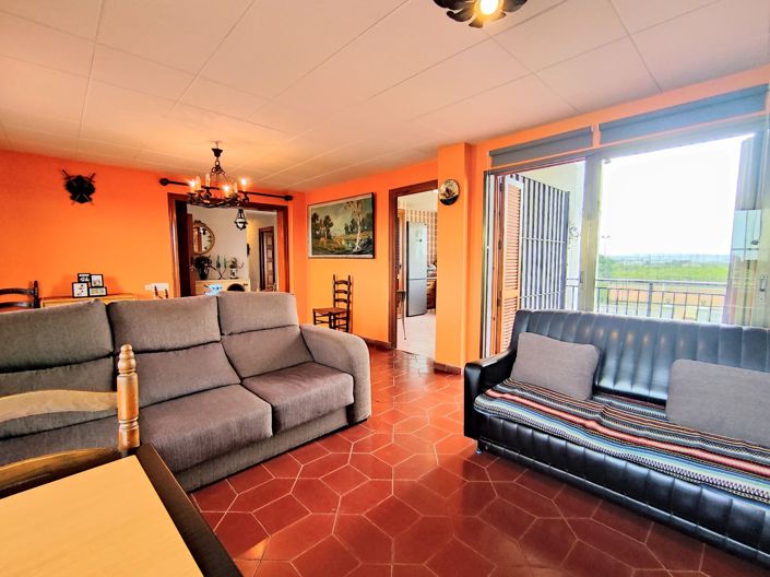 Image No.17-5 Bed Villa for sale