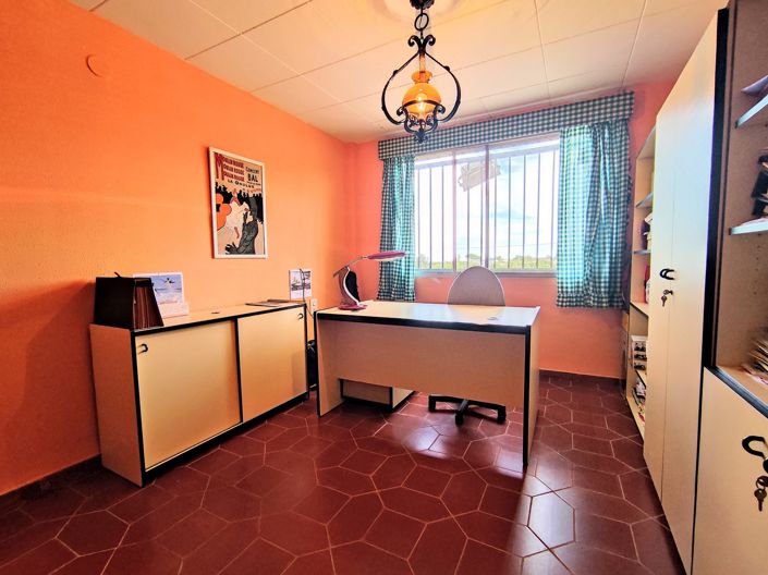 Image No.24-5 Bed Villa for sale