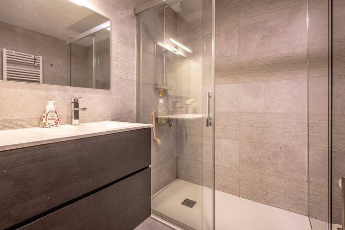 Image No.4-4 Bed Townhouse for sale