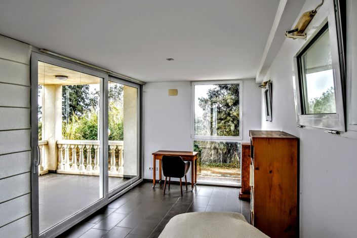 Image No.14-4 Bed Villa for sale