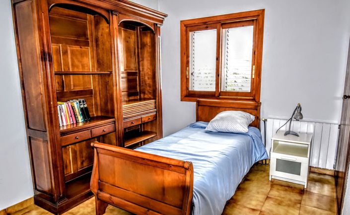 Image No.9-4 Bed Villa for sale