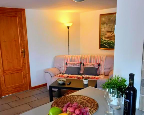 Image No.25-6 Bed Villa for sale