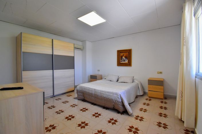 Image No.3-3 Bed Villa for sale