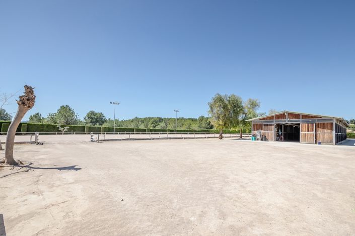 Image No.33-5 Bed Villa for sale