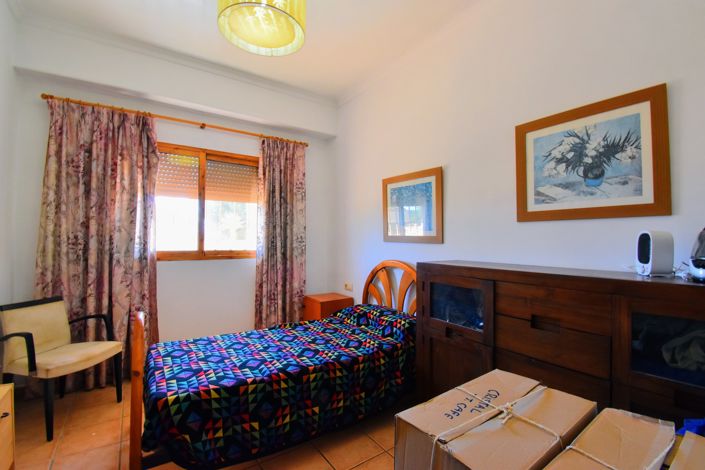 Image No.12-5 Bed Villa for sale