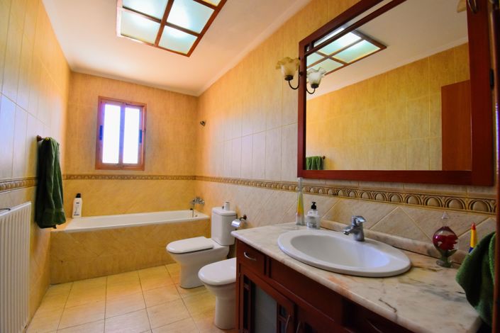 Image No.13-5 Bed Villa for sale