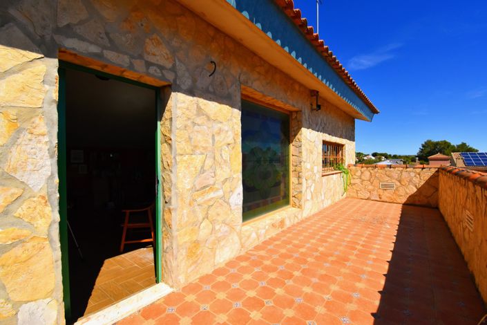 Image No.17-5 Bed Villa for sale