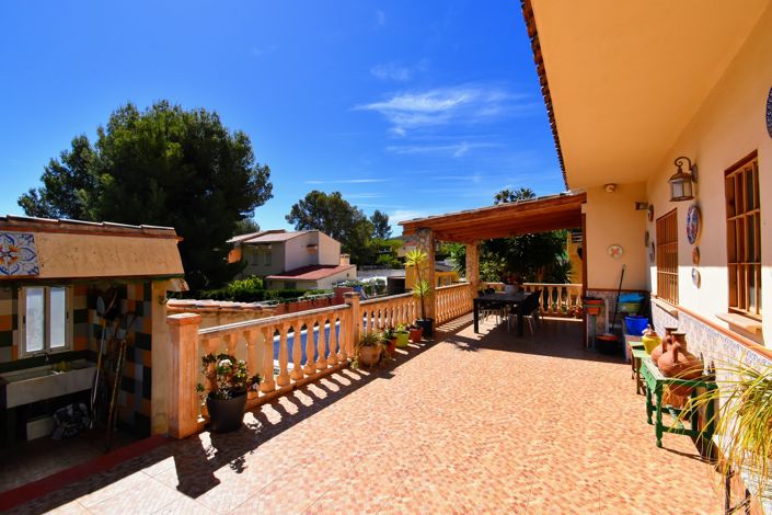 Image No.28-5 Bed Villa for sale