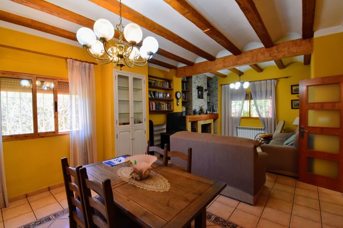 Image No.6-5 Bed Villa for sale